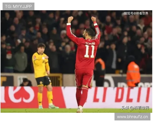 卡马文加欧冠对阵利物浦与曼城关键战解析