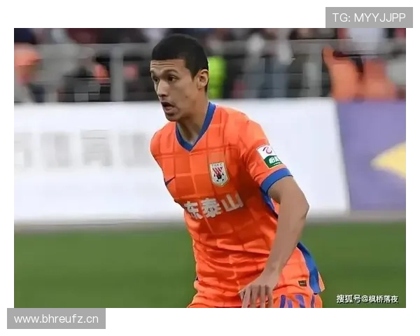 山东泰山主教练战术惨遭质疑，球队核心矛盾引爆致命危机！