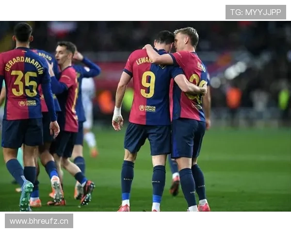 巴萨重建看似清晰，实际调整持续深化，问题逐步显现对球队表现造成影响