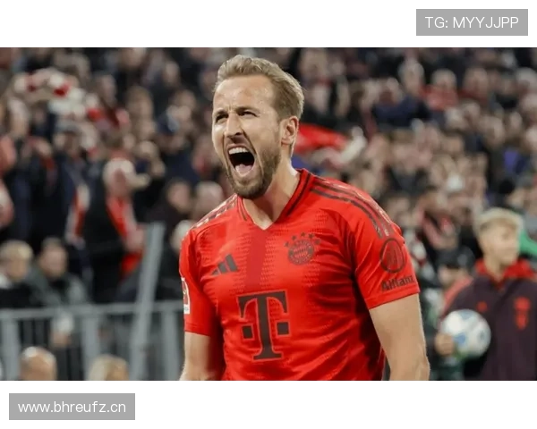 哈里·凯恩今天居然穿着运动鞋去机场？这反差也太日常了吧！